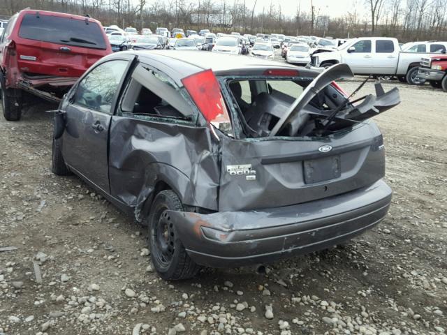 3FAFP31N75R148080 - 2005 FORD FOCUS ZX3 GRAY photo 3