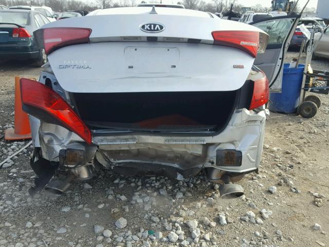 KNAGM4A7XB5135012 - 2011 KIA OPTIMA LX SILVER photo 9