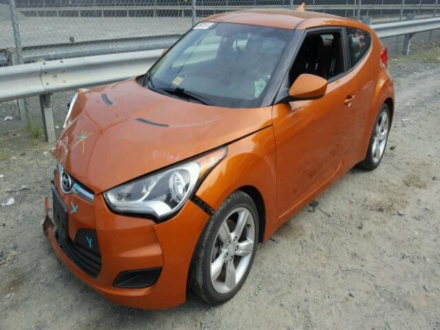 KMHTC6AD7EU216481 - 2014 HYUNDAI VELOSTER B ORANGE photo 2