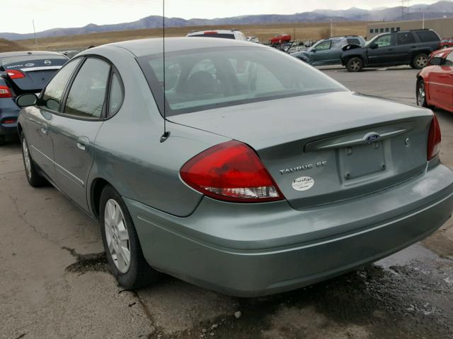 1FAFP53UX5A216494 - 2005 FORD TAURUS SE GREEN photo 3