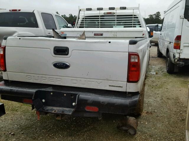 1FT7W2A60CEC50065 - 2012 FORD F250 SUPER WHITE photo 4