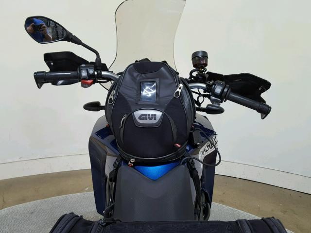 WB1022808BZ062154 - 2011 BMW F650 GS BLUE photo 15