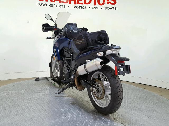 WB1022808BZ062154 - 2011 BMW F650 GS BLUE photo 6