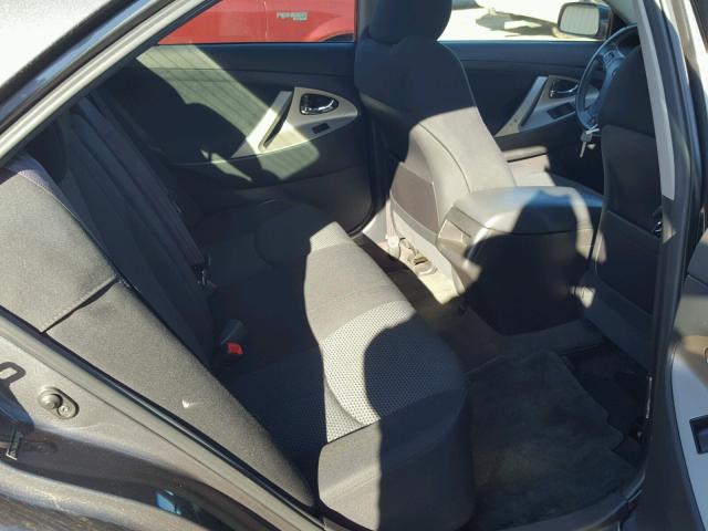 4T1BK46KX8U068096 - 2008 TOYOTA CAMRY LE GRAY photo 6