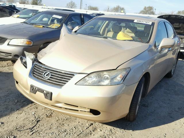 JTHBJ46G472028169 - 2007 LEXUS ES 350 GOLD photo 2