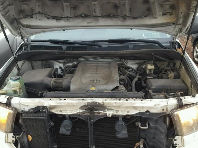 5TFRV54158X046001 - 2008 TOYOTA TUNDRA DOU WHITE photo 7