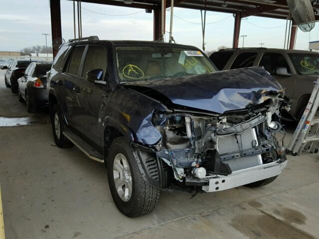 JTEZU5JR4J5166494 - 2018 TOYOTA 4RUNNER SR BLUE photo 1