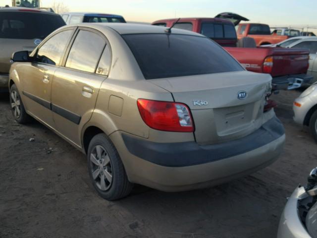 KNADE123086302880 - 2008 KIA RIO BASE GOLD photo 3