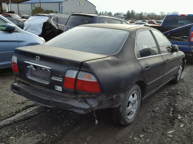 1HGCD5604VA113717 - 1997 HONDA ACCORD SE BLACK photo 4