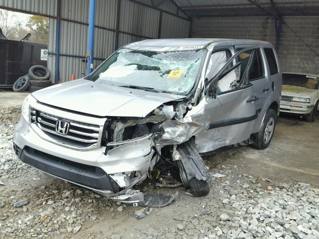 5FNYF3H25DB044172 - 2013 HONDA PILOT LX SILVER photo 2