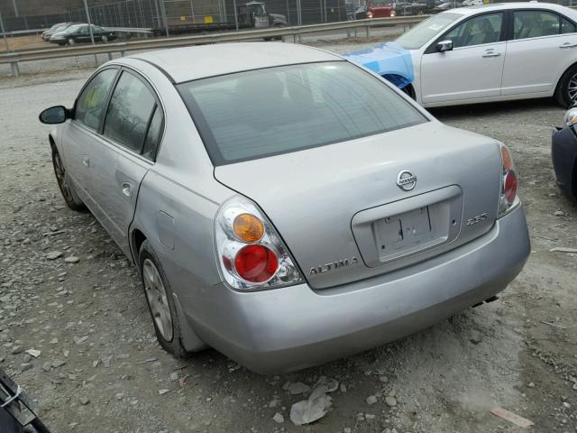 1N4AL11D24C175475 - 2004 NISSAN ALTIMA BAS GRAY photo 3