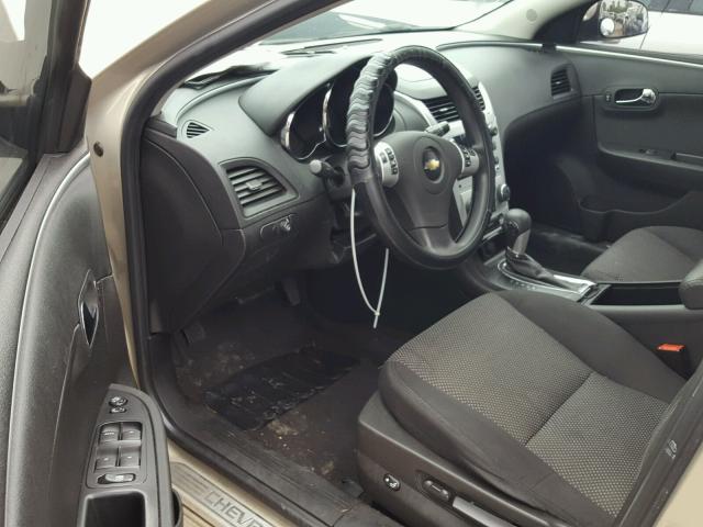 1G1ZC5E09CF117767 - 2012 CHEVROLET MALIBU 1LT GOLD photo 9