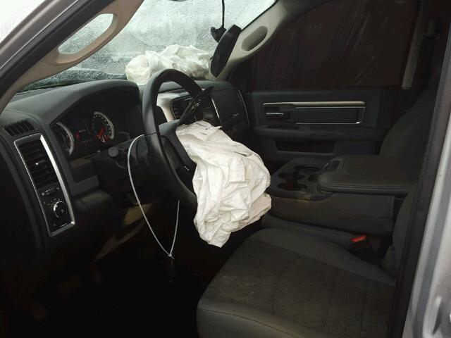 1C6RR7GT1GS280040 - 2016 RAM 1500 SLT SILVER photo 5