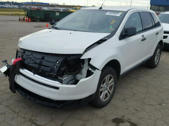 2FMDK3GC7ABB26381 - 2010 FORD EDGE SE WHITE photo 2