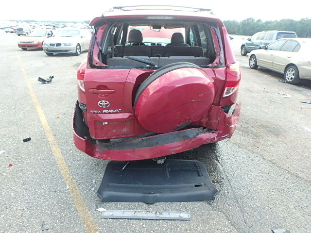 JTMZD35V285111472 - 2008 TOYOTA RAV4 RED photo 9