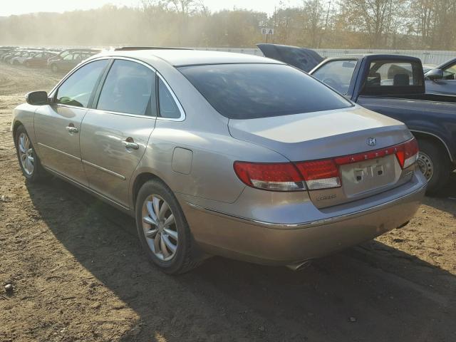 KMHFC46FX7A175666 - 2007 HYUNDAI AZERA SE GOLD photo 3