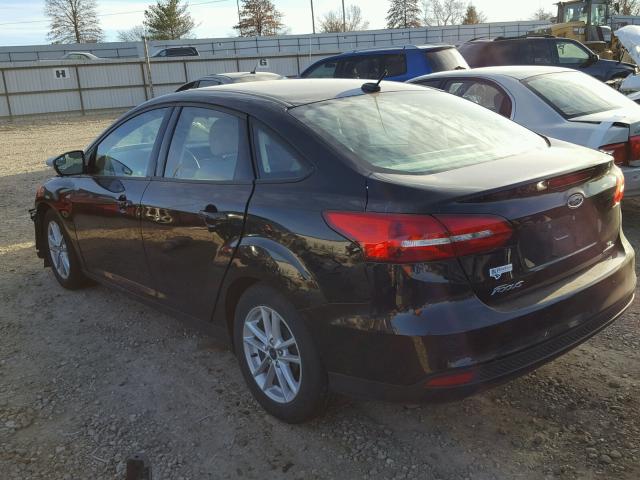 1FADP3F25GL398800 - 2016 FORD FOCUS SE BLACK photo 3