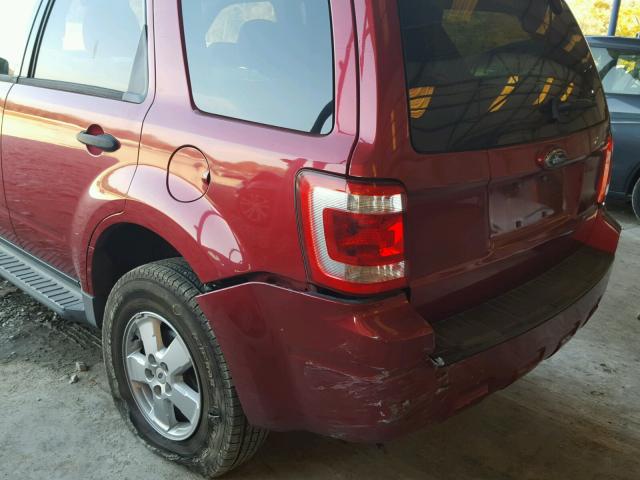 1FMCU03128KC92185 - 2008 FORD ESCAPE XLT RED photo 9