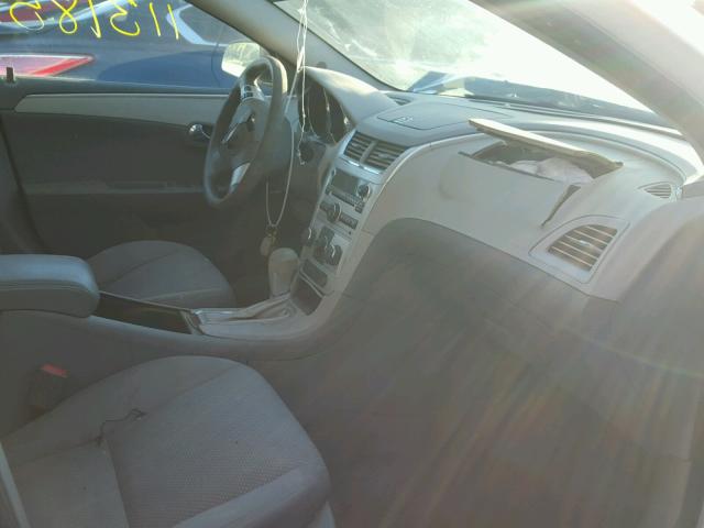 1G1ZA5E03CF121707 - 2012 CHEVROLET MALIBU LS თეთრი ფოტო 5