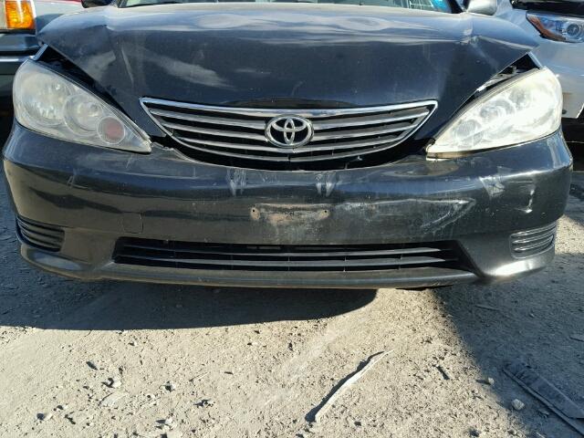 JTDBE32K263049797 - 2006 TOYOTA CAMRY LE 黑色 照片 7