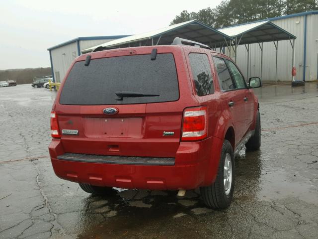 1FMCU0DG1AKD09471 - 2010 FORD ESCAPE XLT RED photo 4