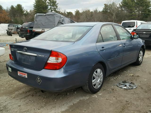 4T1BE32KX2U550694 - 2002 TOYOTA CAMRY LE BLUE photo 4