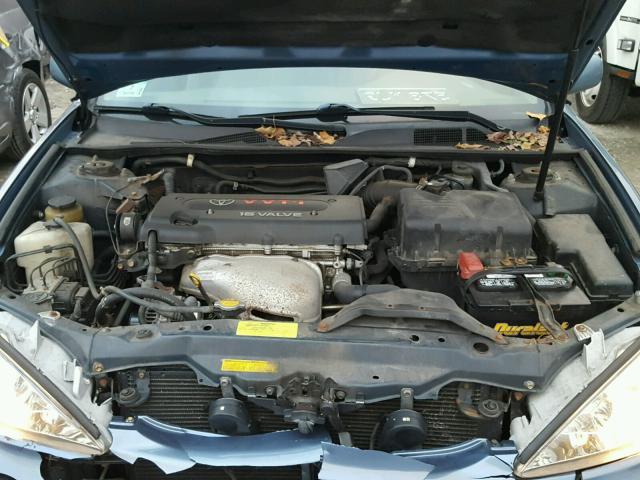 4T1BE32KX2U550694 - 2002 TOYOTA CAMRY LE BLUE photo 7