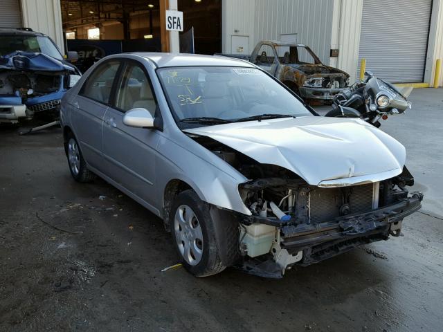 KNAFE221095602987 - 2009 KIA SPECTRA EX SILVER photo 1