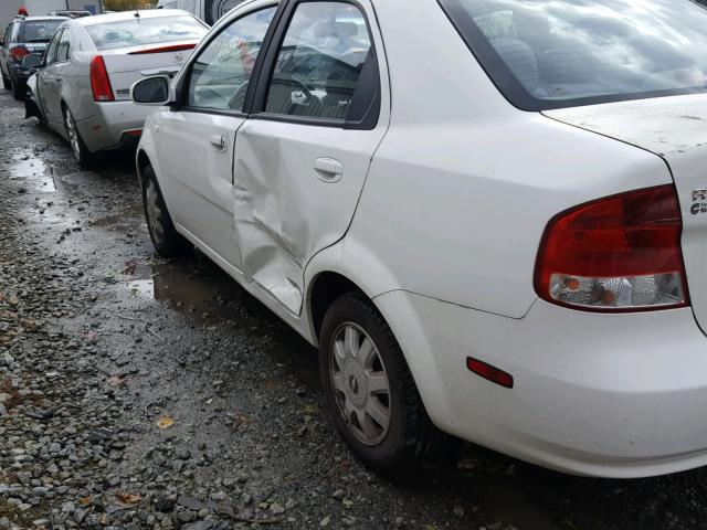 KL1TD52685B371832 - 2005 CHEVROLET AVEO BASE Ақ фото 10