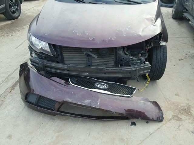 KNAFU4A25A5807511 - 2010 KIA FORTE EX PURPLE photo 9