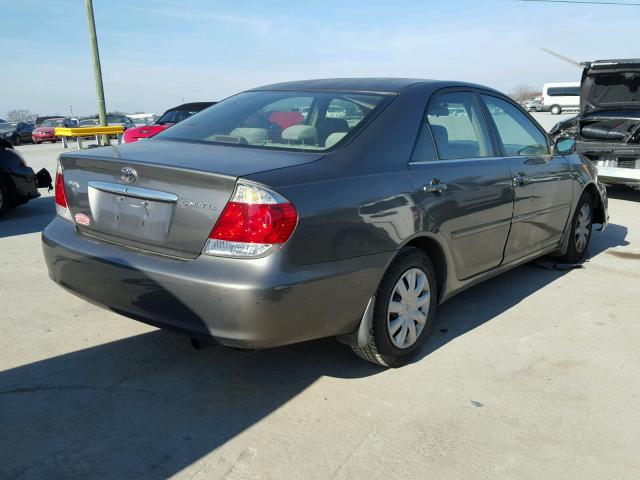 4T1BE32K15U981090 - 2005 TOYOTA CAMRY LE GRAY photo 4