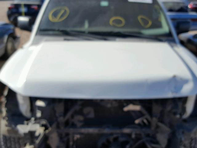 1N6BA07D68N356513 - 2008 NISSAN TITAN XE WHITE photo 7