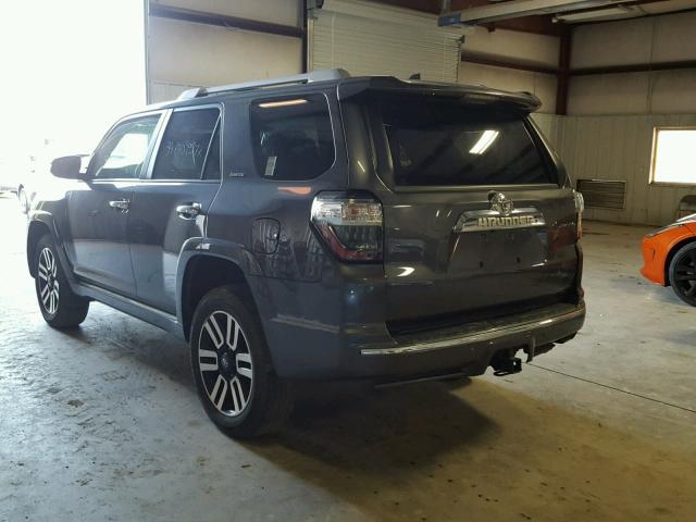 JTEBU5JRXG5306476 - 2016 TOYOTA 4RUNNER SR GRAY photo 3