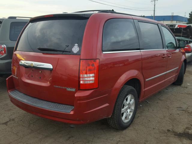 2A8HR54139R565282 - 2009 CHRYSLER TOWN & COU RED photo 4