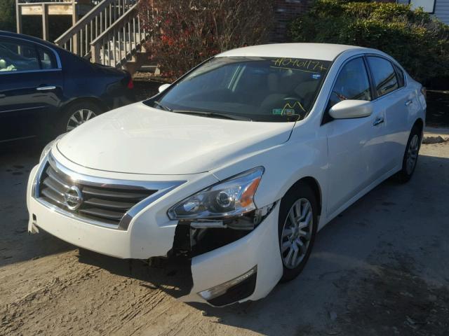 1N4AL3AP7EC195440 - 2014 NISSAN ALTIMA 2.5 WHITE photo 2