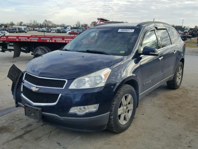 1GNEV23D39S157385 - 2009 CHEVROLET TRAVERSE L BLUE photo 2