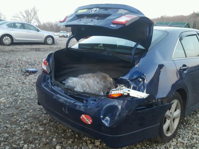 4T1BF3EK6BU765742 - 2011 TOYOTA CAMRY BASE BLUE photo 9