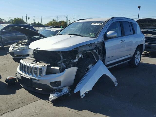 1C4NJDEB6ED532521 - 2014 JEEP COMPASS LA SILVER photo 2