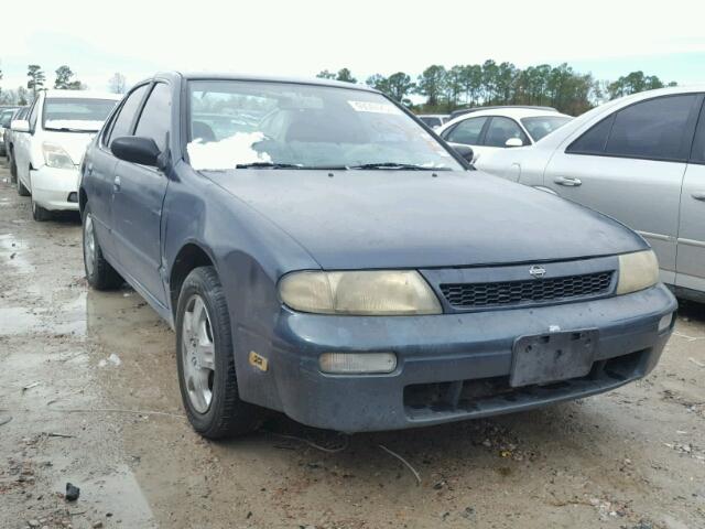 1N4BU31FXPC183648 - 1993 NISSAN ALTIMA XE GREEN photo 1