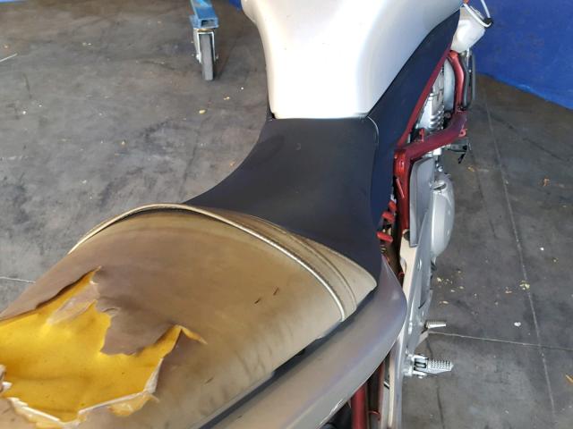 JKAEXEA196A003725 - 2006 KAWASAKI EX650 A6F GRAY photo 5