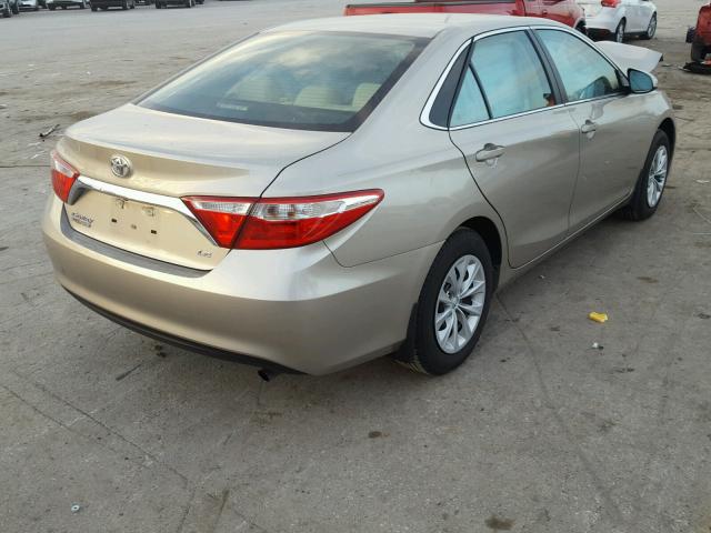 4T4BF1FK3GR556913 - 2016 TOYOTA CAMRY LE ბეჟი ფოტო 4