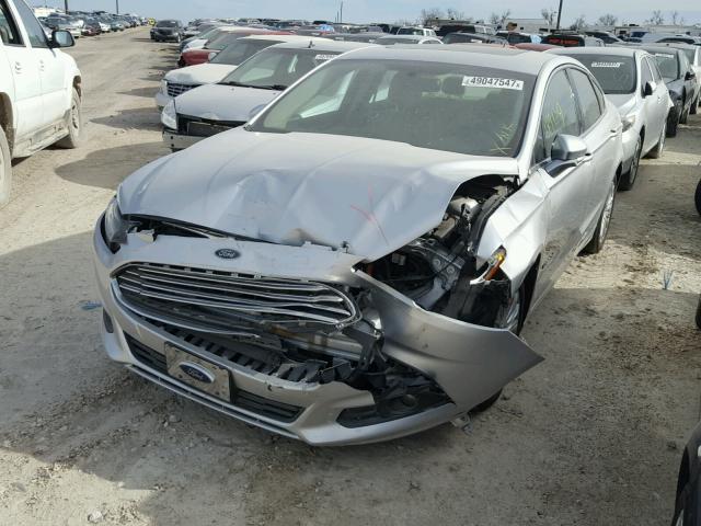 3FA6P0LU9DR124106 - 2013 FORD FUSION SE GRAY photo 2