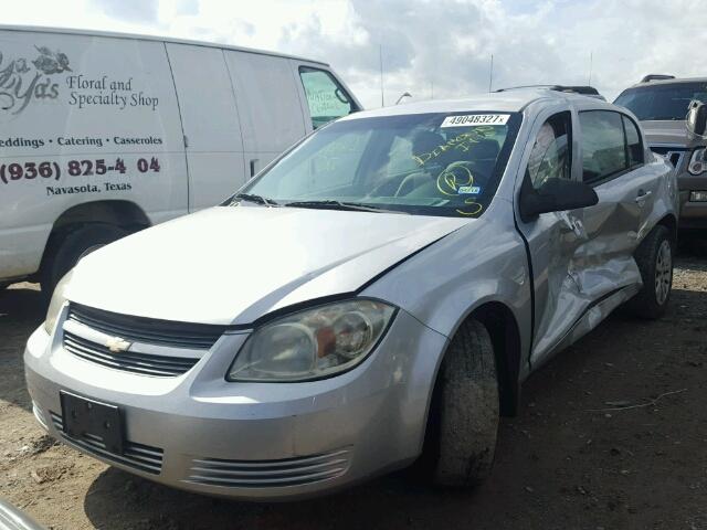 1G1AB5F50A7208542 - 2010 CHEVROLET COBALT LS SILVER photo 2