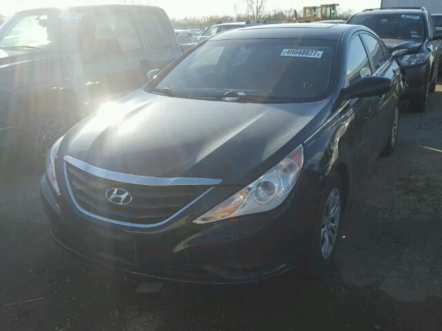 5NPEB4AC7BH028741 - 2011 HYUNDAI SONATA GLS BLACK photo 2