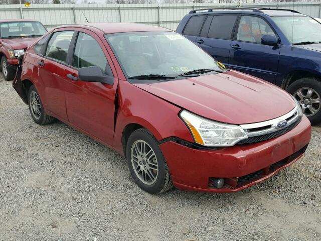 1FAHP3FN5BW158570 - 2011 FORD FOCUS SE RED photo 1