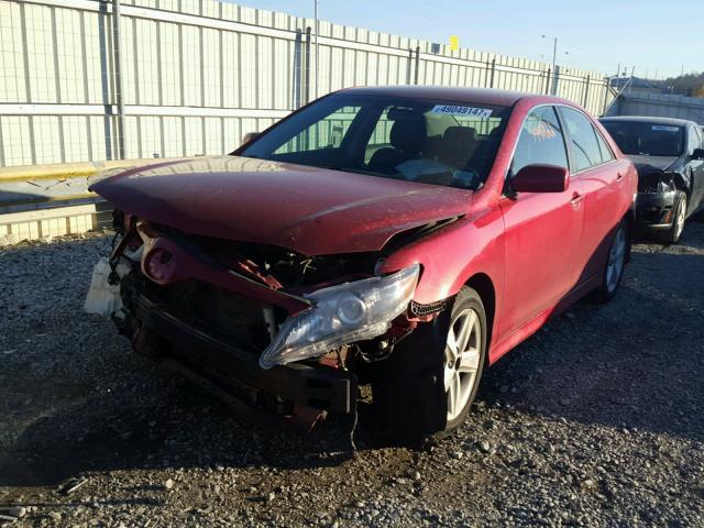 4T1BF3EK0AU064368 - 2010 TOYOTA CAMRY BASE RED photo 2