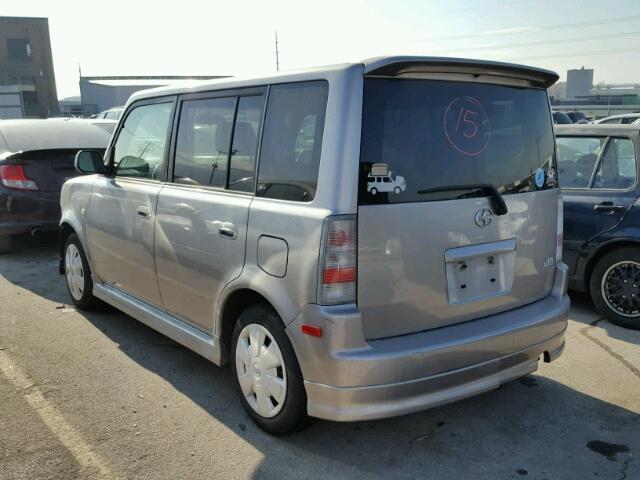 JTLKT324564083920 - 2006 TOYOTA SCION XB GRAY photo 3