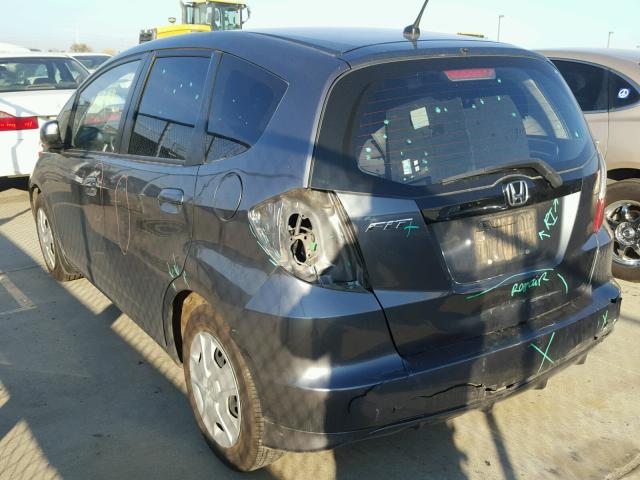 JHMGE8H31DC032701 - 2013 HONDA FIT GRAY photo 3