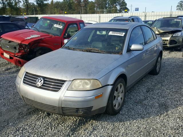 WVWRH63B13P341371 - 2003 VOLKSWAGEN PASSAT GLX SILVER photo 2