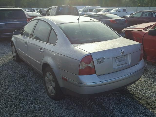 WVWRH63B13P341371 - 2003 VOLKSWAGEN PASSAT GLX SILVER photo 3